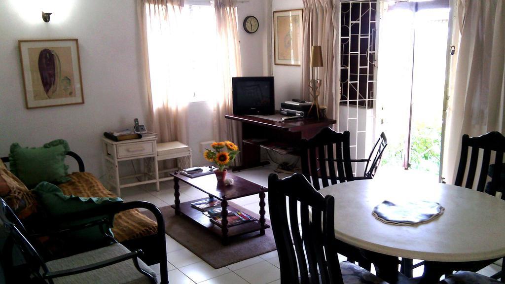 Morris Apartments Saint James Phòng bức ảnh